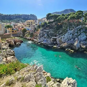 ** Bed & Breakfast Donna Sabella Italy